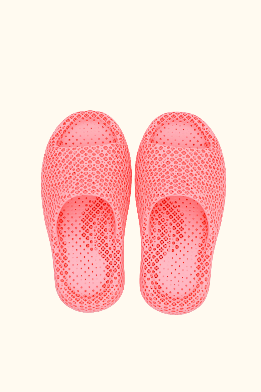 SOLE 3D Printed Athletic Recovery Slippers