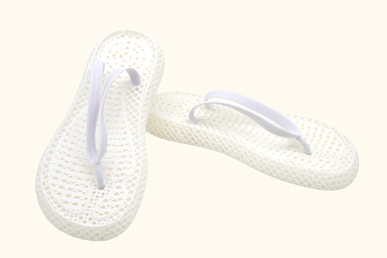 BREEZE 3D Printed Flip-Flops