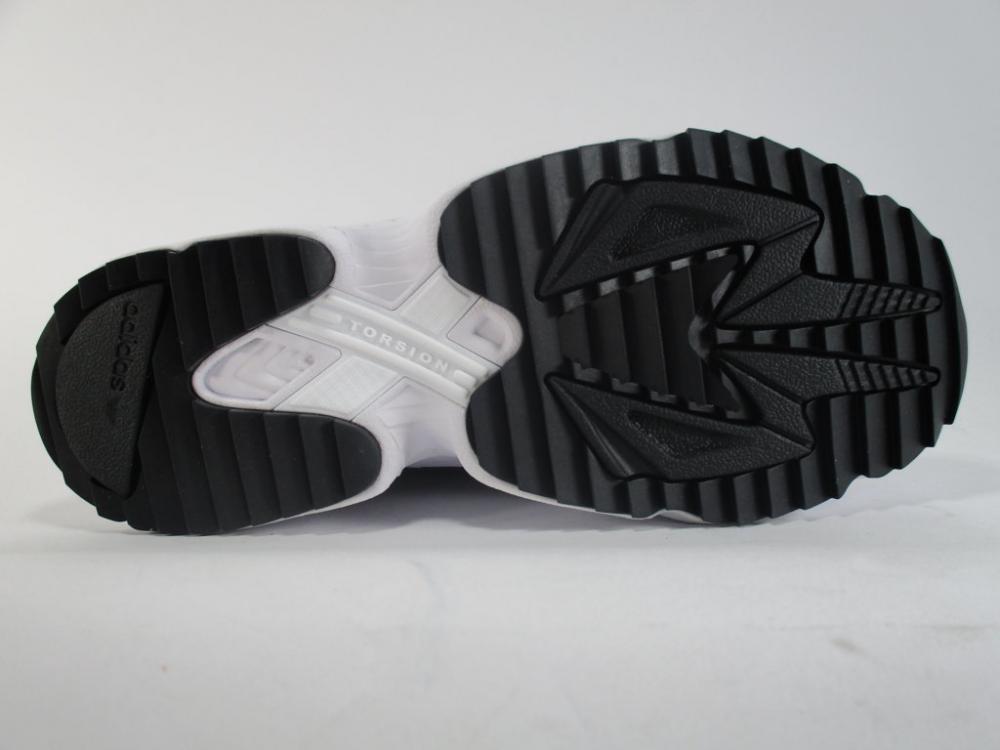 Adidas Originals women's wedge sneaker Kiellor W EF5621 black-white