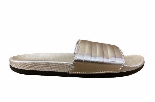 Adidas women's slides for pool or beach Adilette Comfort FW7683 silver