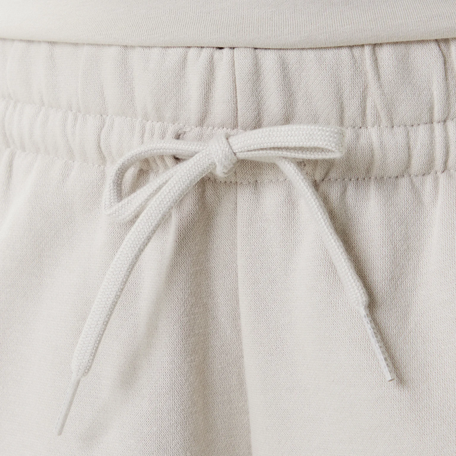 Adidas Pantaloni da donna Essentials Small Logo JC5922 Beige