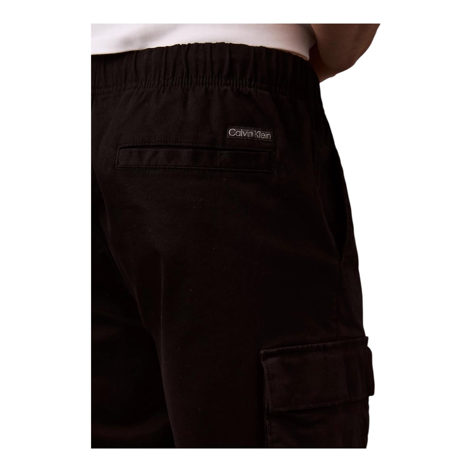 Calvin Klein Pantaloncini Cargo Twill Cotone LV04RB618GUB1 Nero