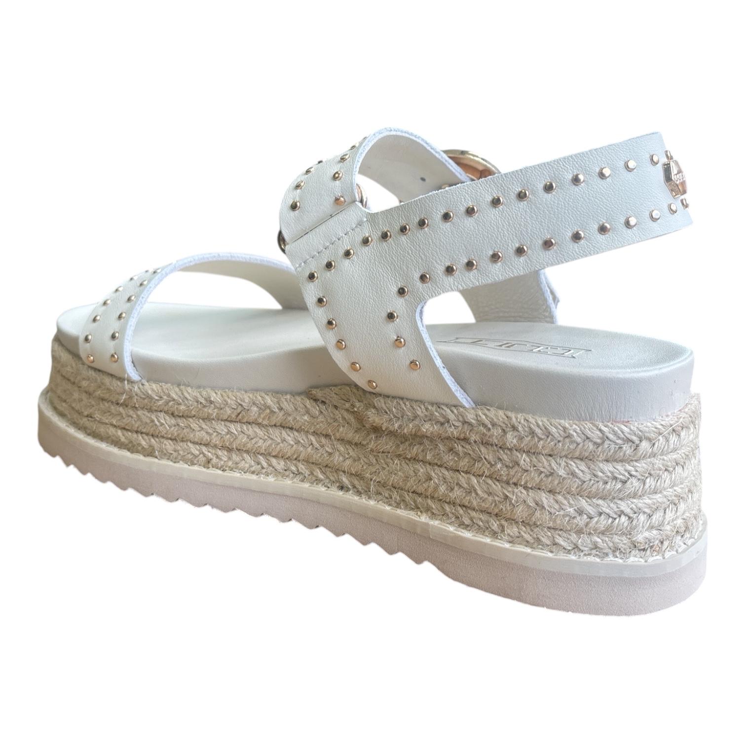 Cult Sandalo Donna Bianco Zeppa Borchie Fibbia Dorata - CLW473701