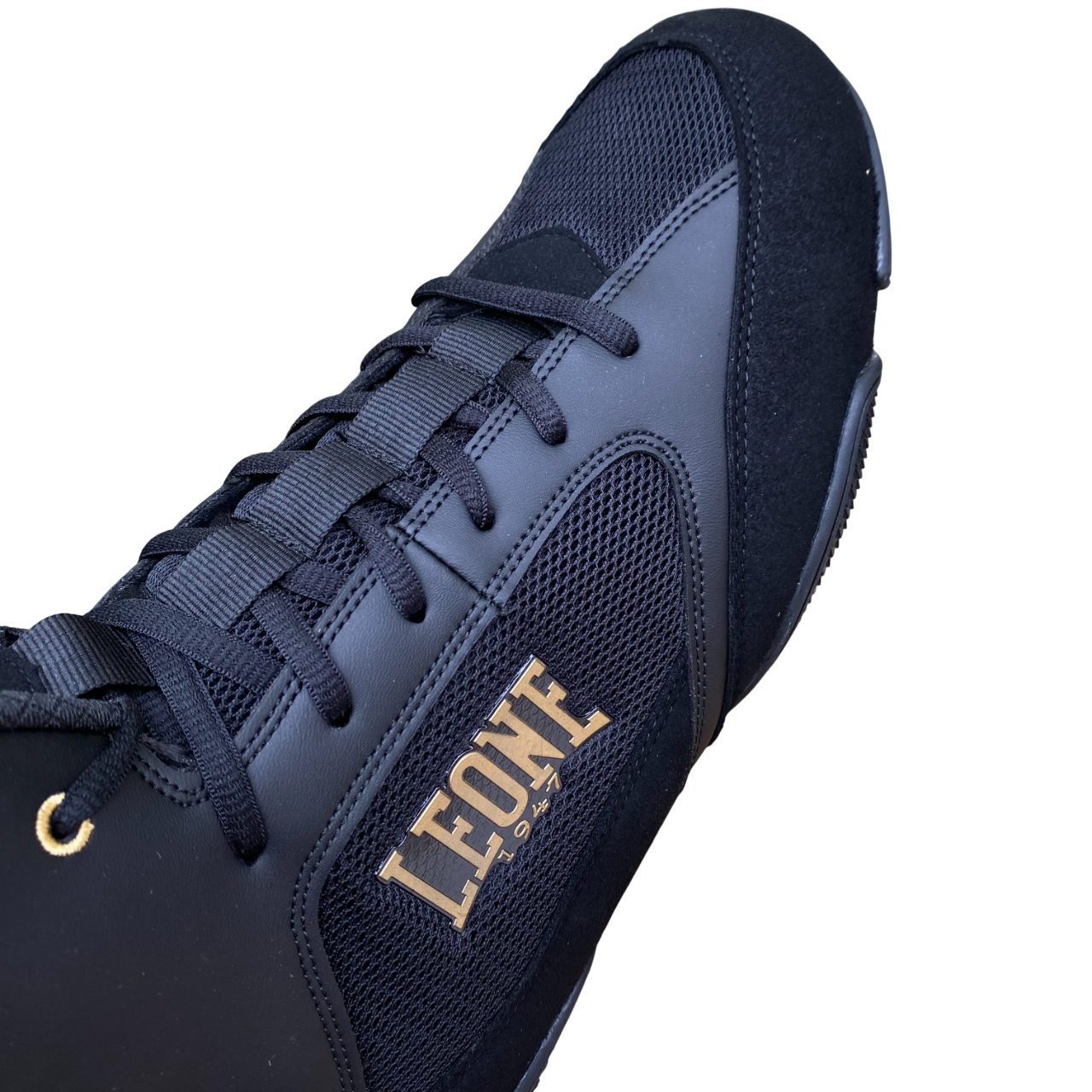 Leone Stivaletti Boxe Premium CL110 Nero: Massima Stabilità e Stile sul Ring