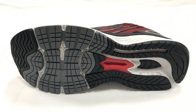 New Balance M860BTR9 Men's Red Running Shoes - 192983360117