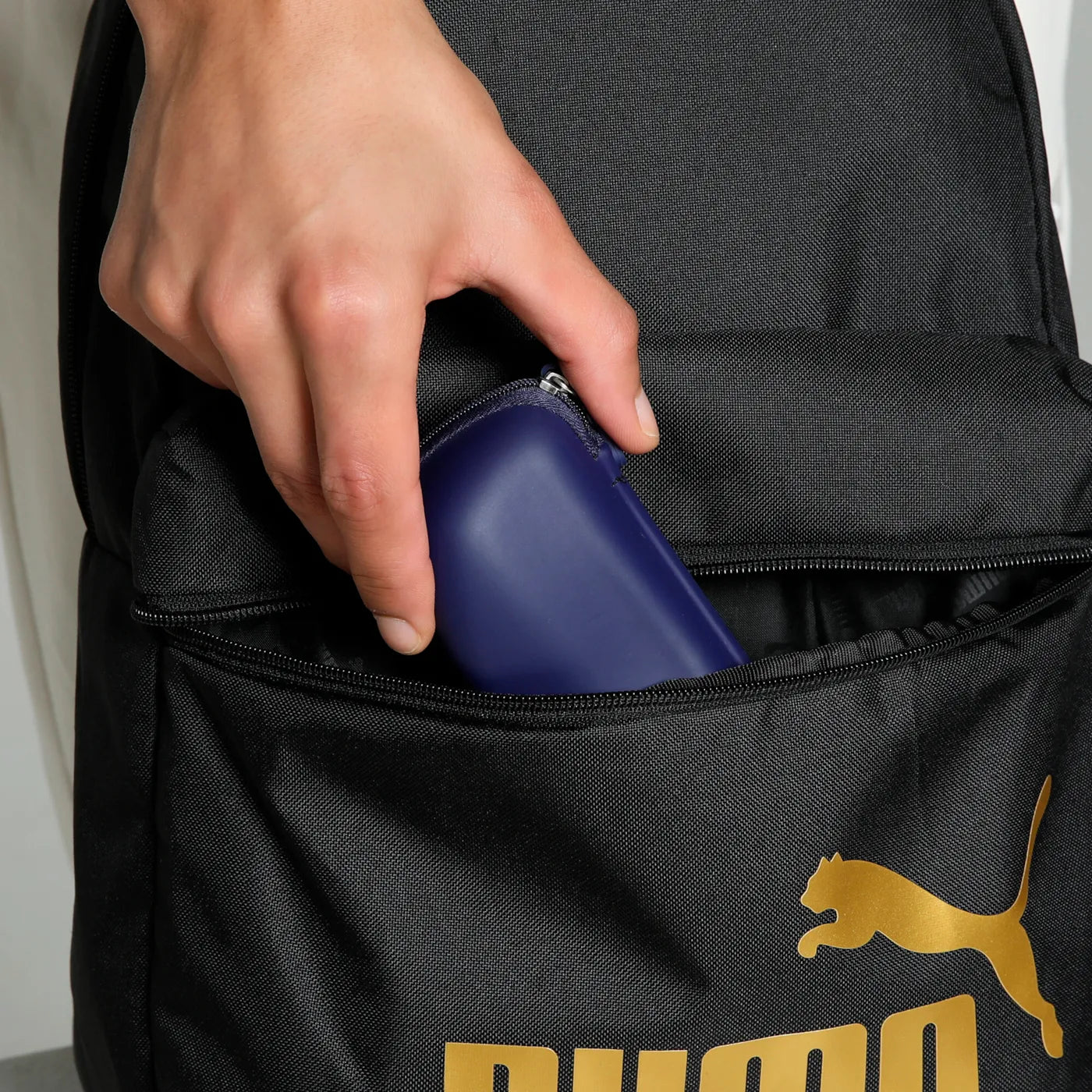 Puma multi-purpose backpack Phase 091164-03 black-gold