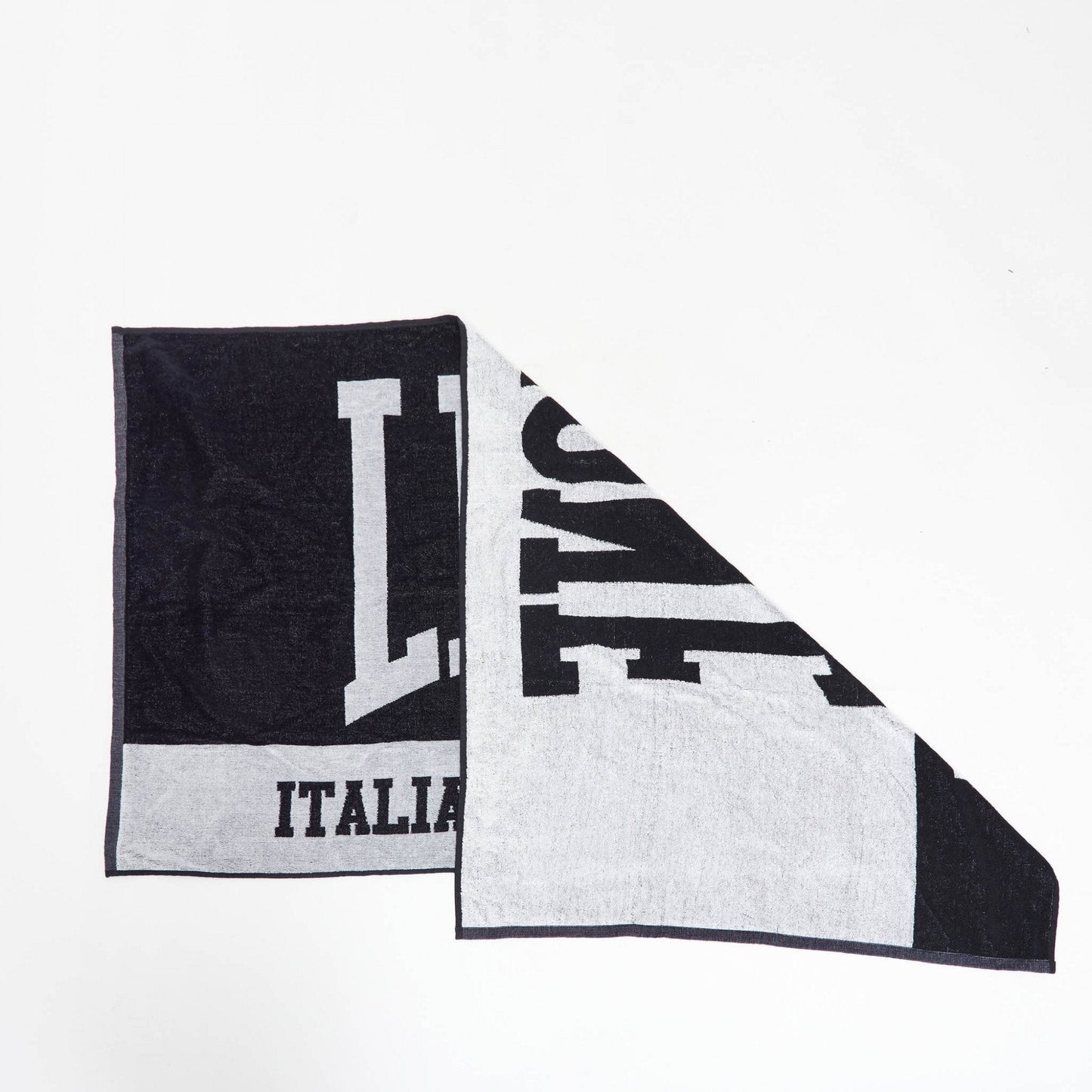 Leone gym towel AC916 Black/Grey
