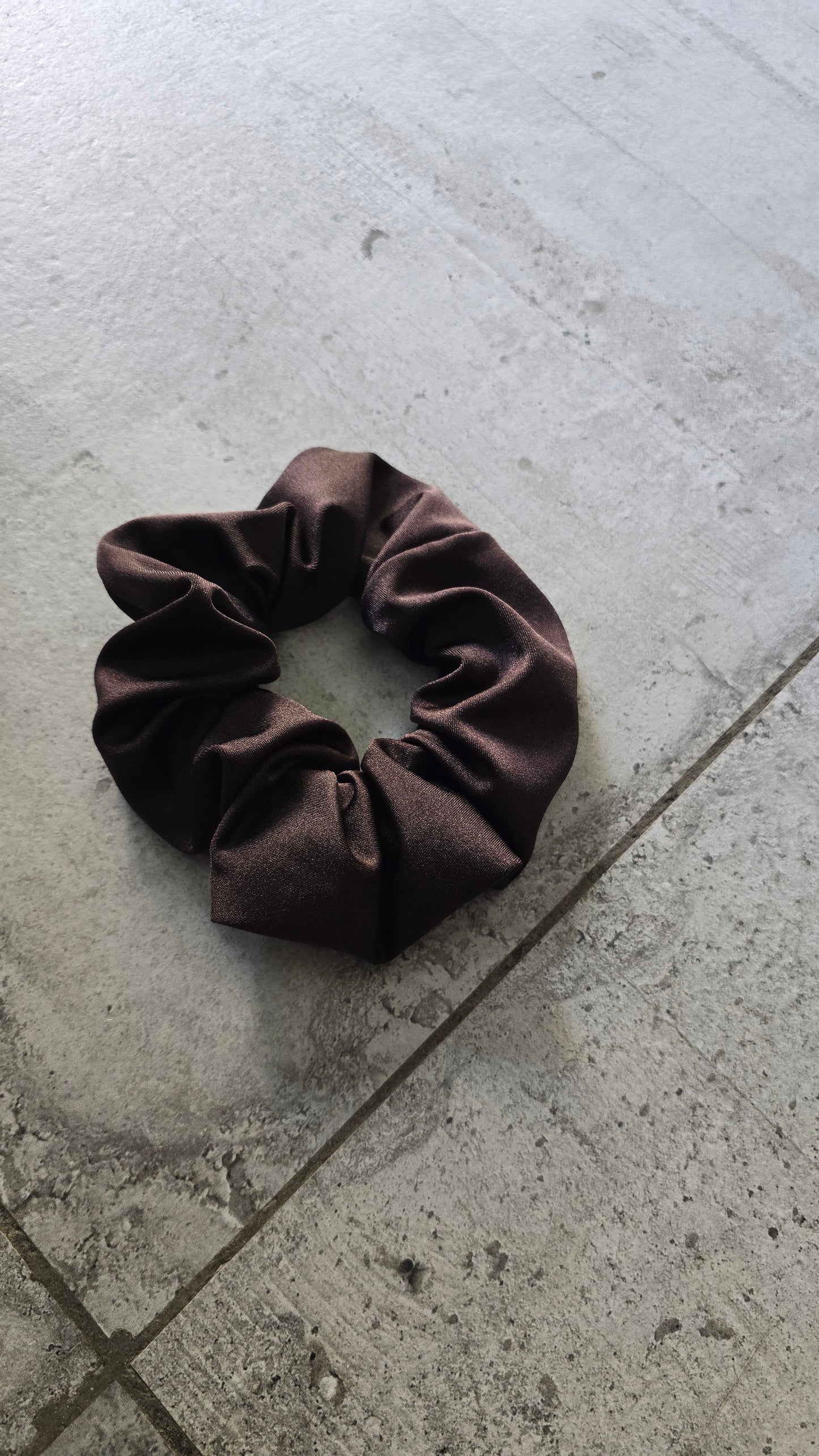 Sartorial Lycra scrunchie