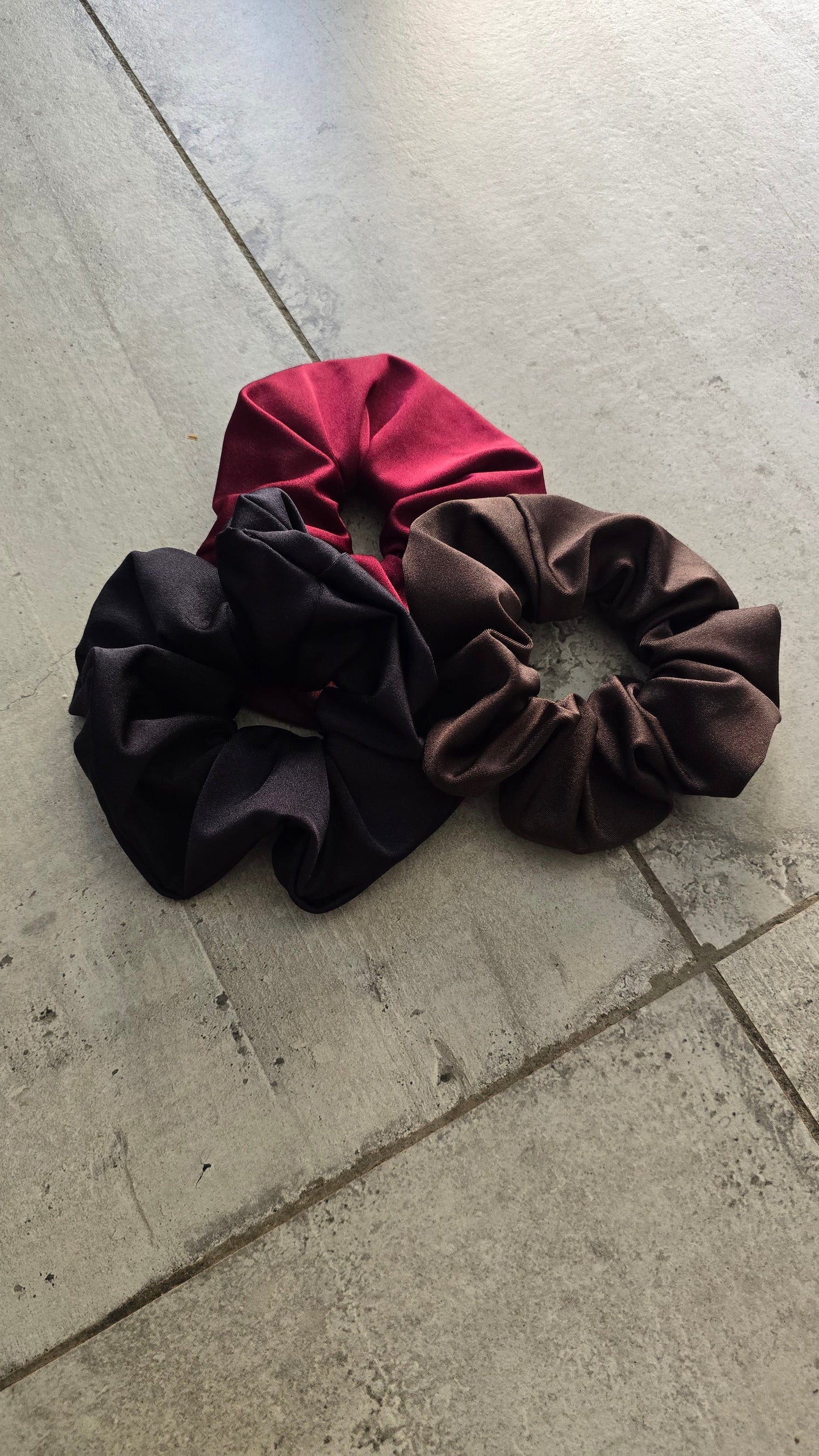 Sartorial Lycra scrunchie